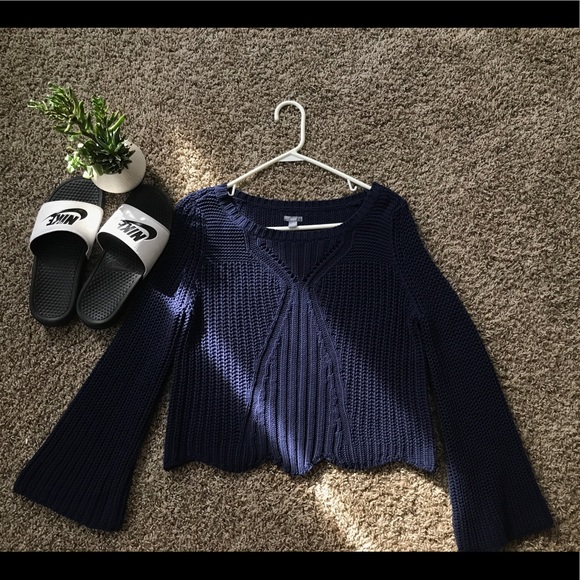 American Eagle Outfitters Sweaters - American Eagle🦅 Sweater